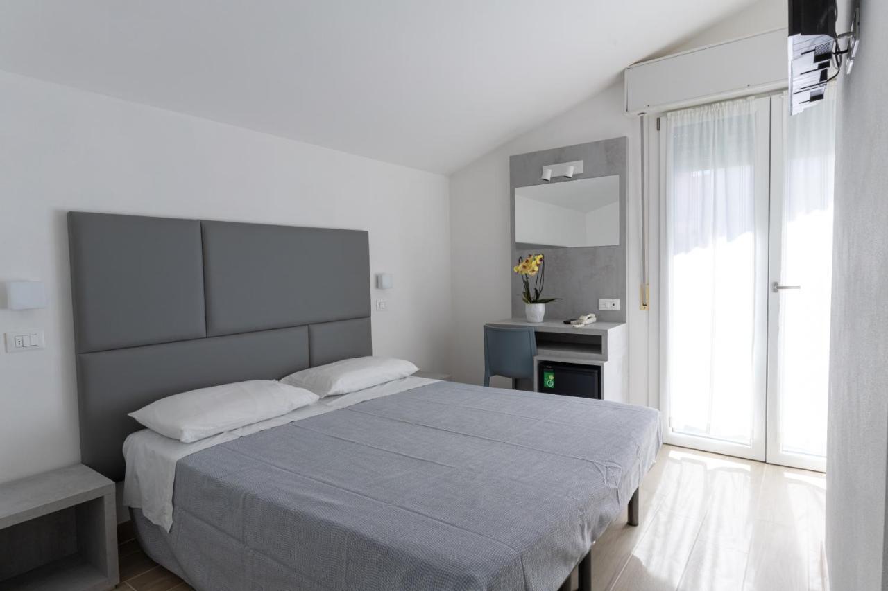 Eugenio Hotel