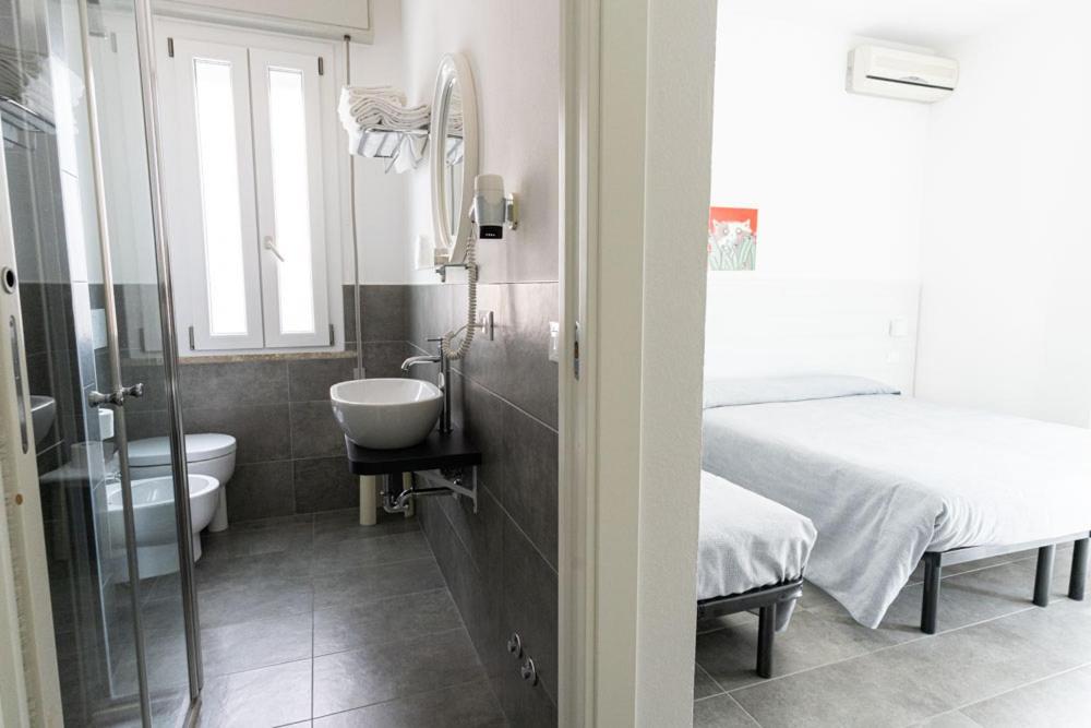 Eugenio Hotel 2*