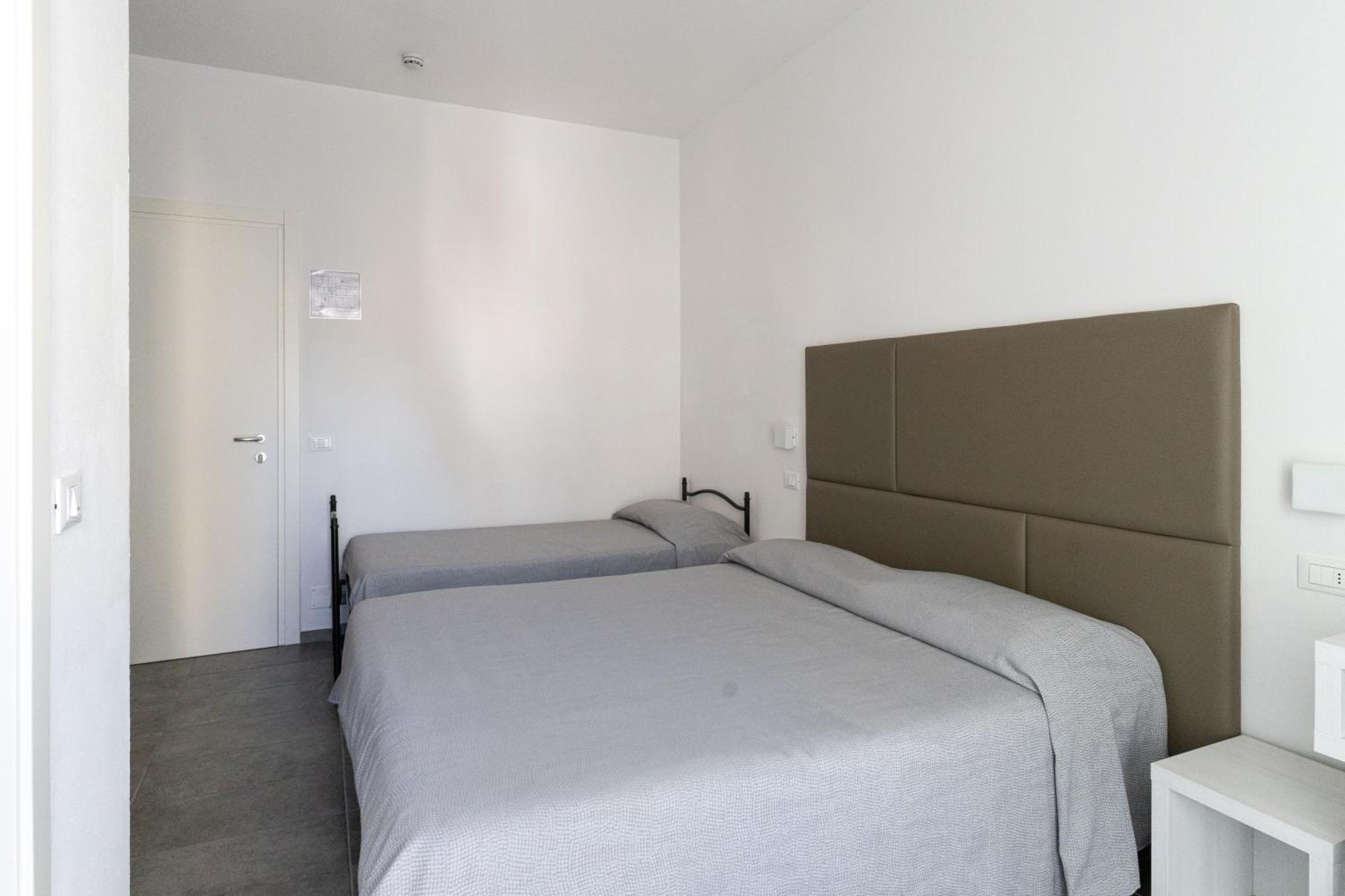Hotel Eugenio 2*